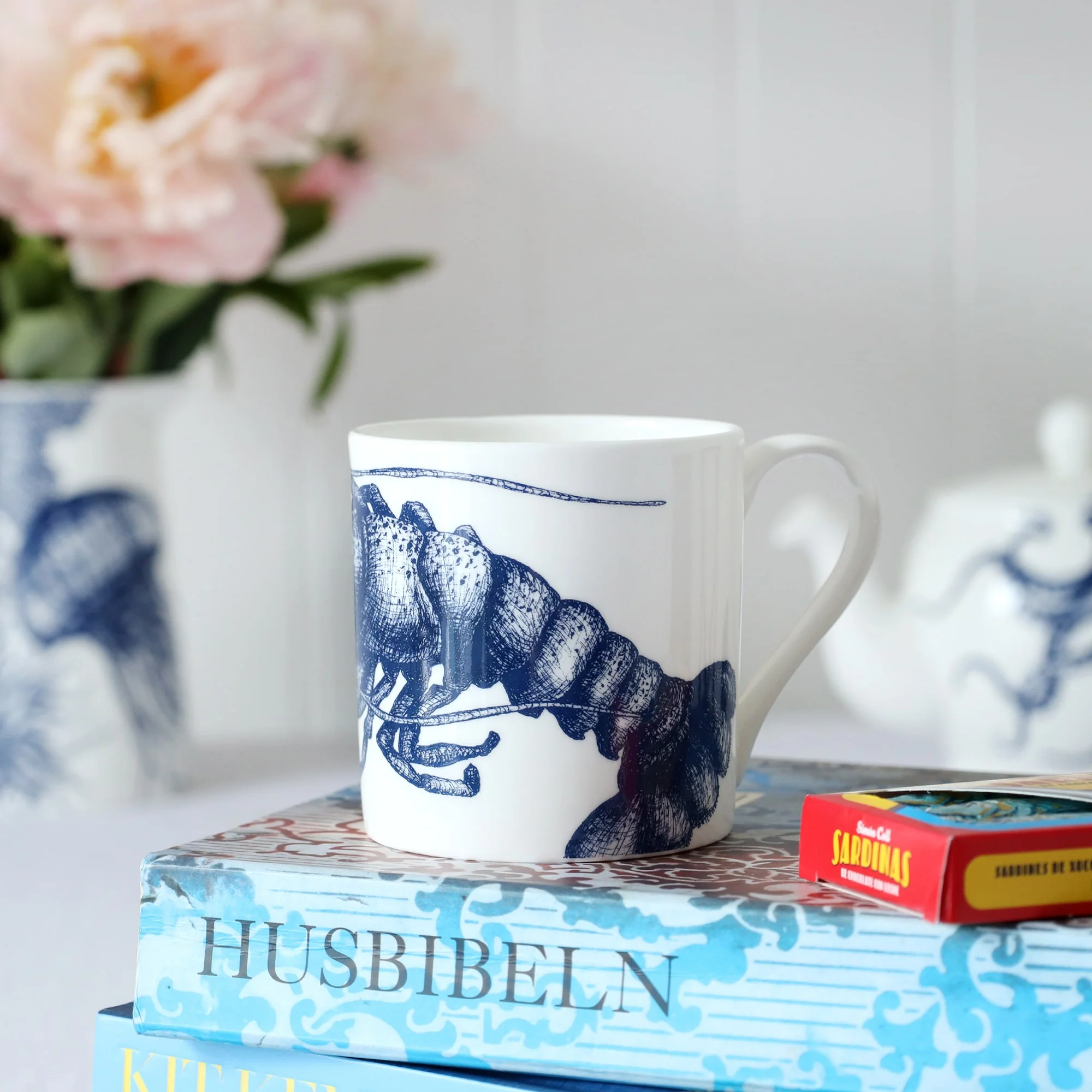 Bone China Lobster Mug - Image 5