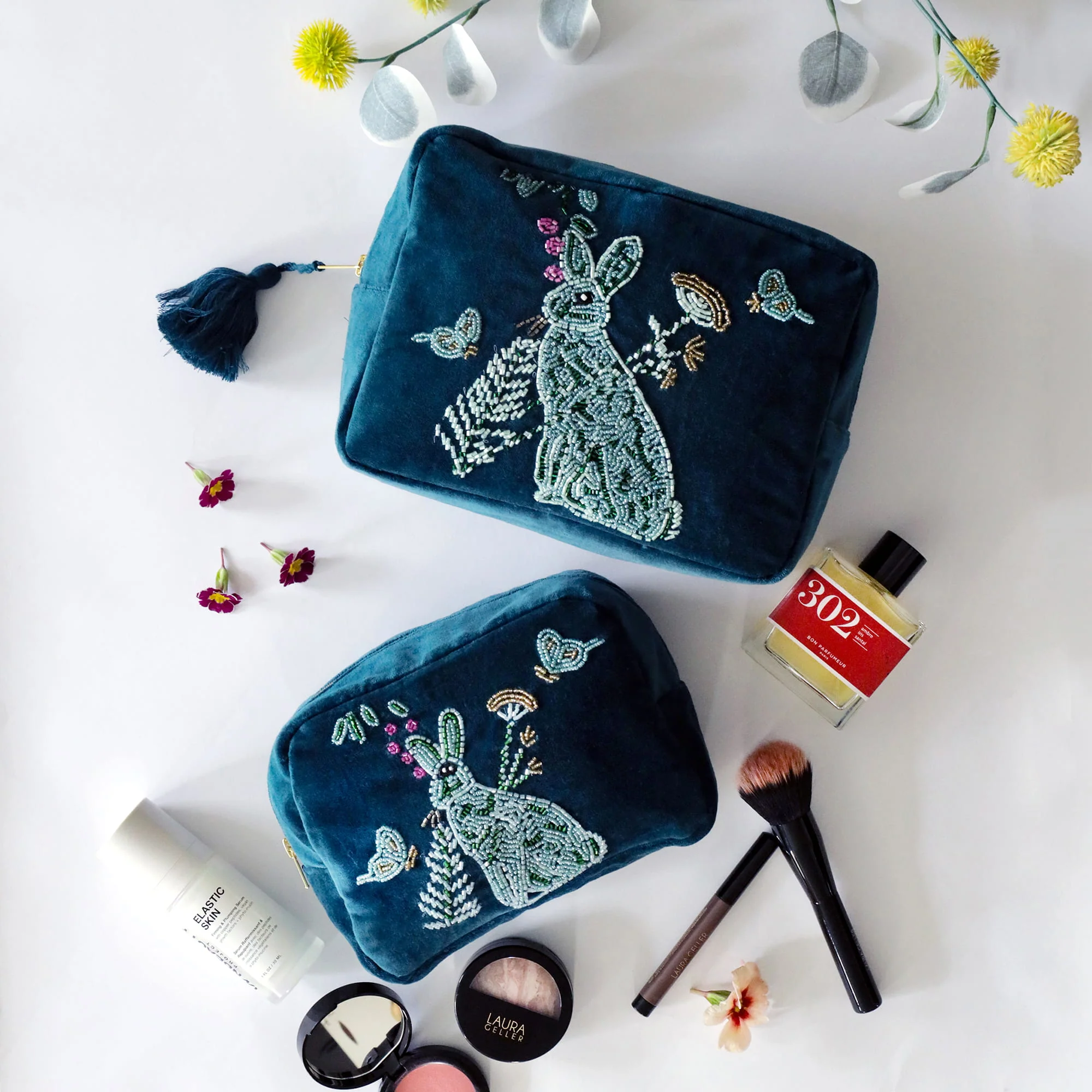 Velvet Beaded Hare Cosmetic Bag - Image 3